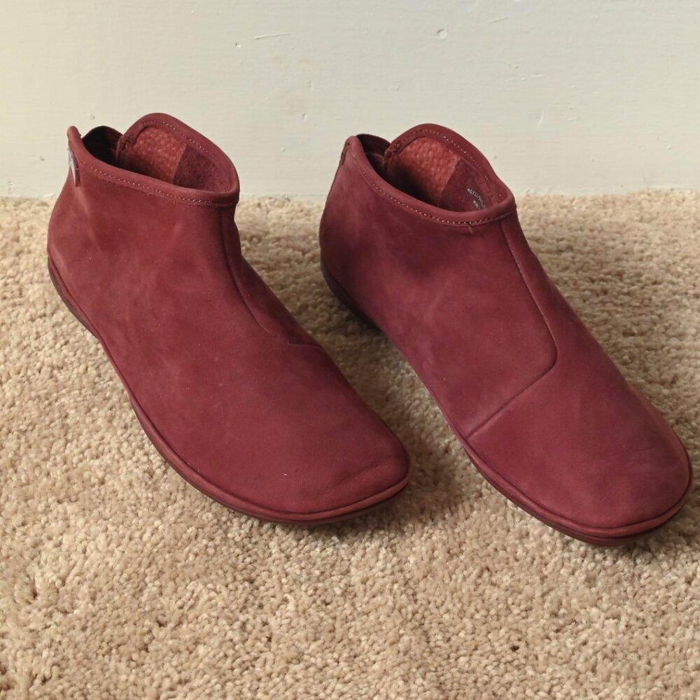Camper Right Nina Ankle Boot - Red Burgundy Nubuck